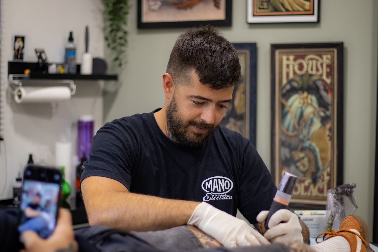 Miku tattoo tatuando